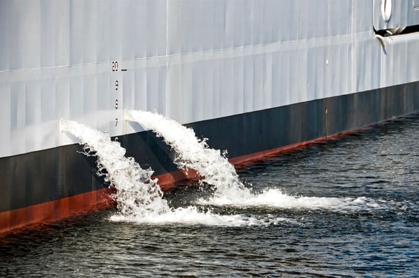 Discharge water iStock_000013588239XLarge-1